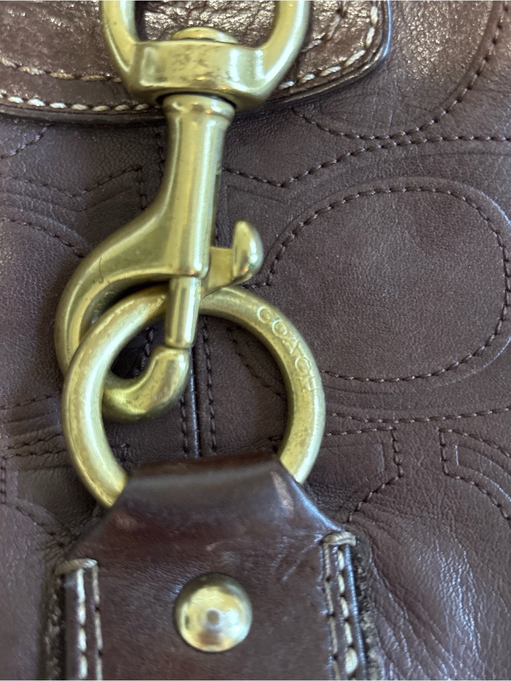 Coach Dark Brown Leather Shoulder Bag with Brass Hardware - Picture 4 of 4
